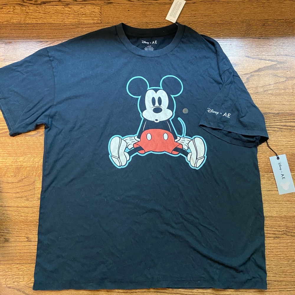 Disney x AE Mickey Mouse shirt